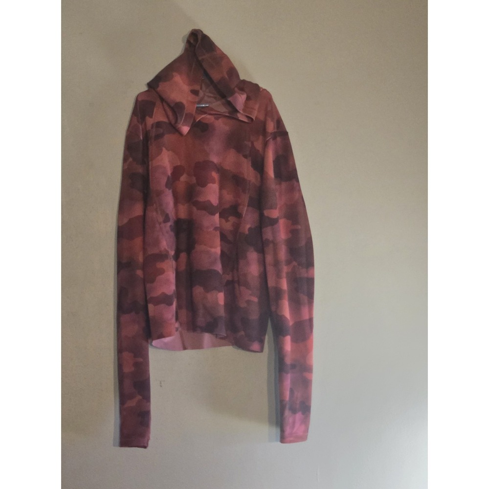 Athleta Pinnacle Hoodie Mantra Camo Red Size Medium Activewear Crop